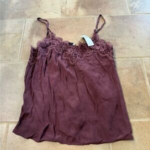 Abercrombie maroon tank xs
